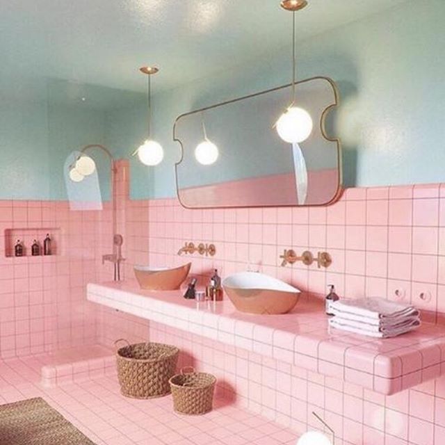 Happy Sunday 🌸 ~how are you recharging for the week?? We&rsquo;re yelling positive affirmations in the mirror (and out of the window for passerbys too) Inspo by @theatomicranch. *
*
*
#pinkthingsmag #aestheticfeed #aesthetictumblr #tumblraesthetic #