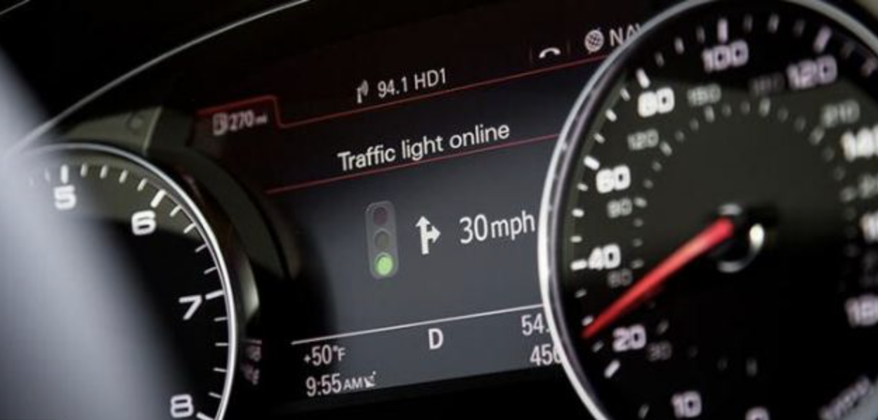 Nedtelling av trafikklys i bilens dashbord