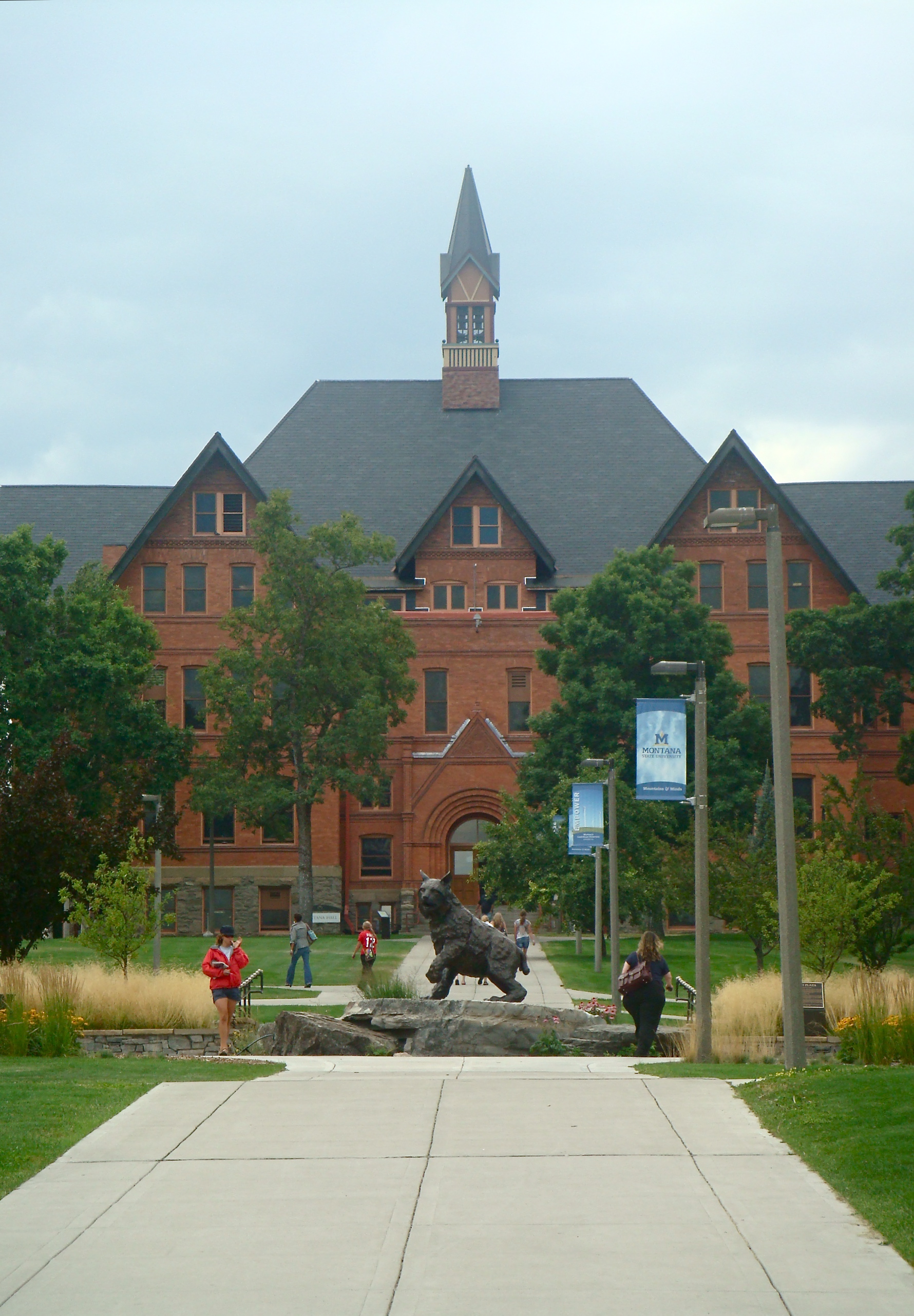 Montana_Hall.JPG