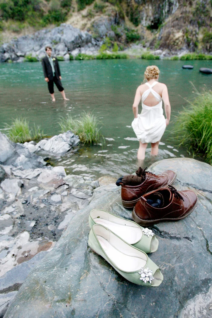 rustic-outdoor-trinity-river-wedding-ruthie-hauge-photography-40.jpg