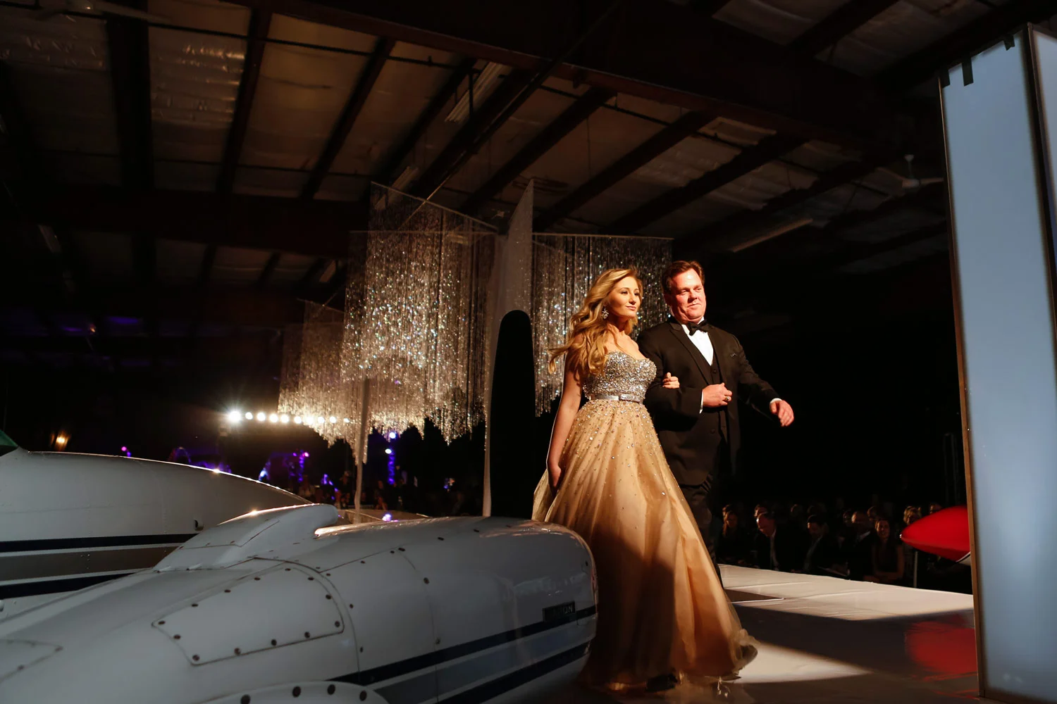 event-photography-gala-ruthie-hauge-fashion-show-dupage-airport-geneva-st-charles-jenny-mccarthy-donnie-wahlberg-17.jpg