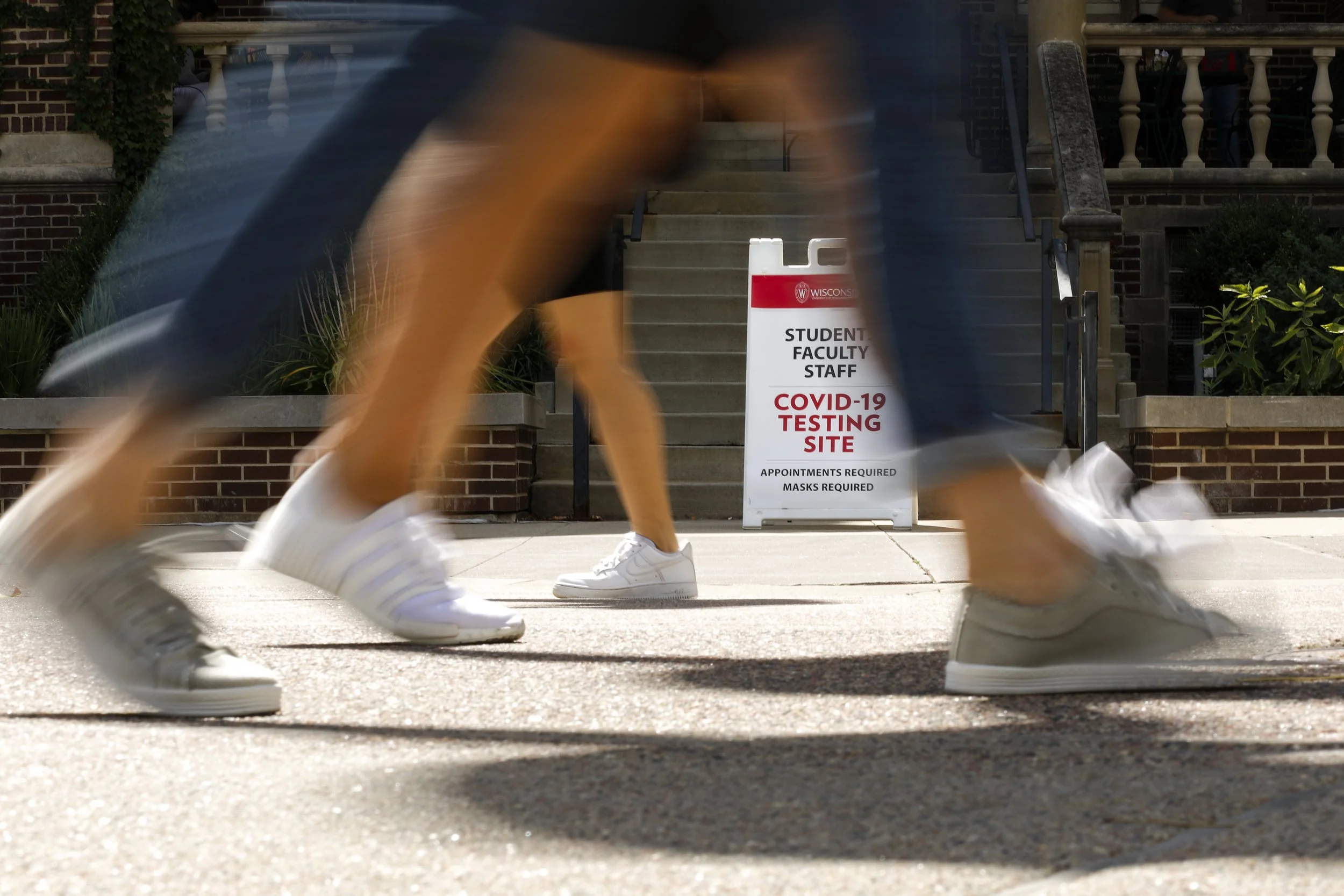 37 UW Fall Semester 090821 03.jpg