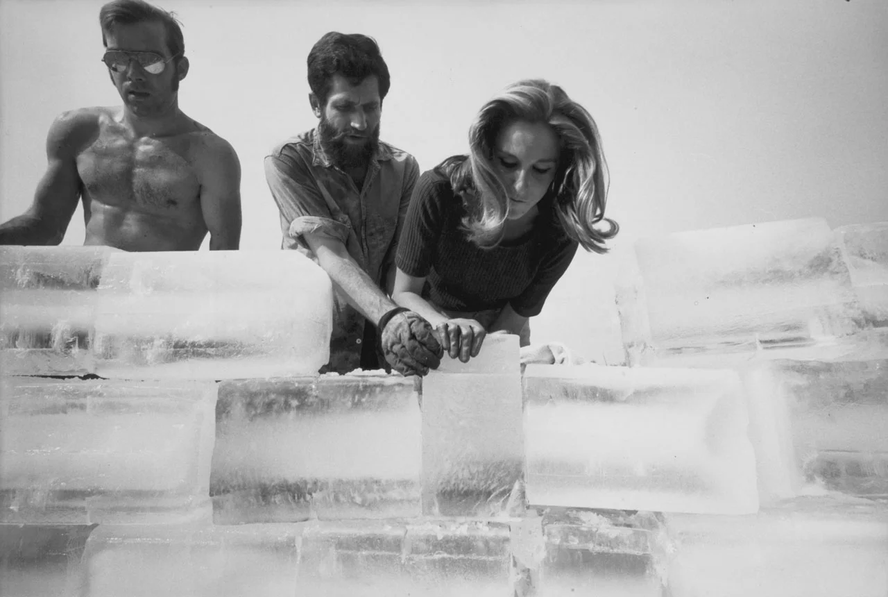 Allan Kaprow: Fluids , 1967, Getty Research Institute, Los Angeles (980063). from the collection of the Allan Kaprow Estate and Hauser & Wirth. Photo copyright of Julian Wasser.