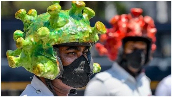 28. Police officers in Indonesia.jpg