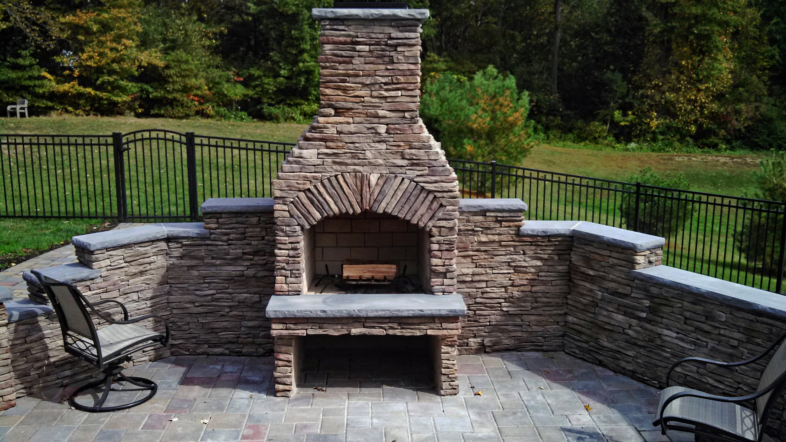 IMG_20131008_112635_028_Heavey_Firepit.jpg