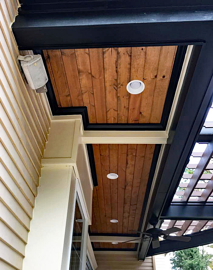 Ceiling2.jpg