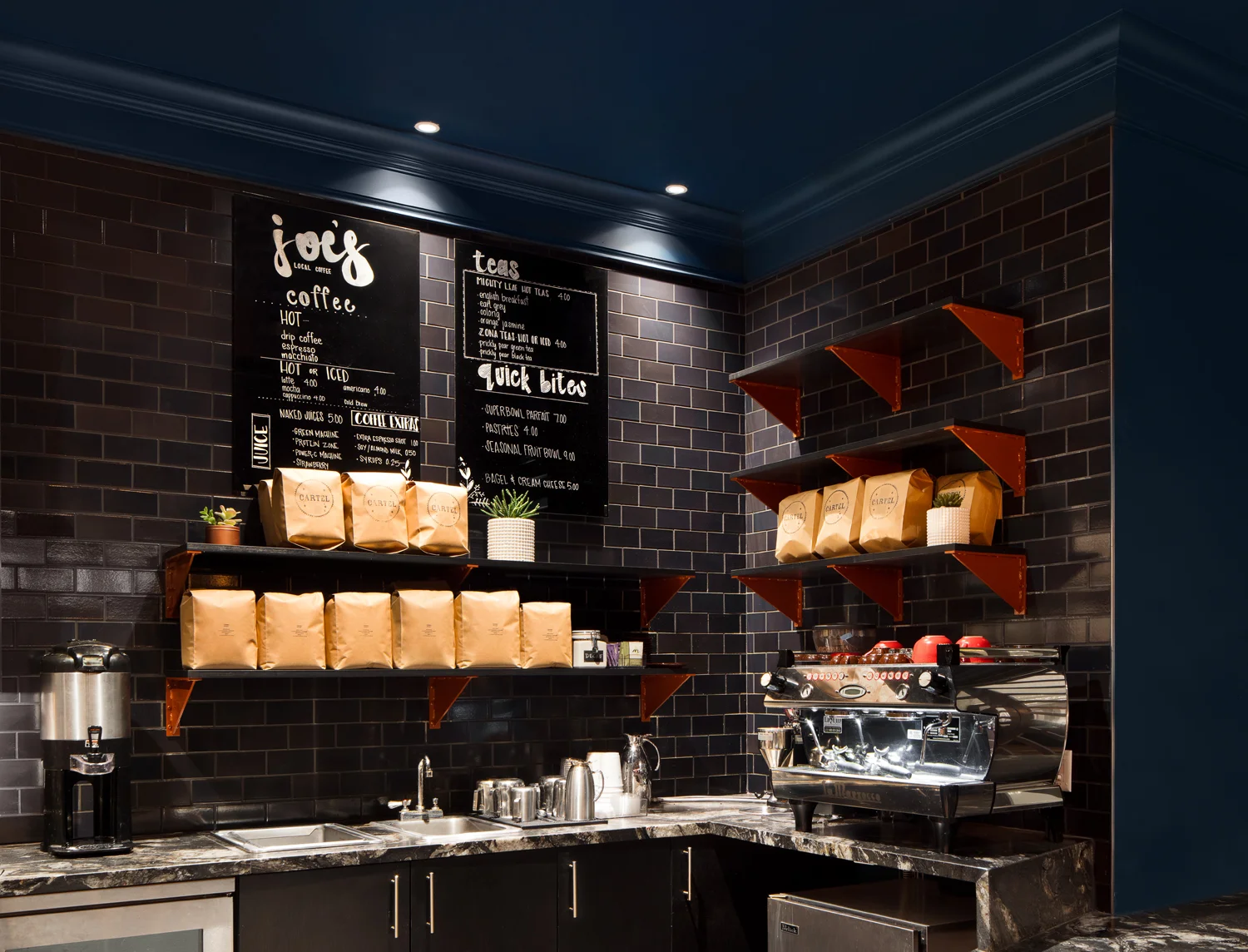 Artizen Restaurant Crafted American Kitchen and Bar Phoenix AZ