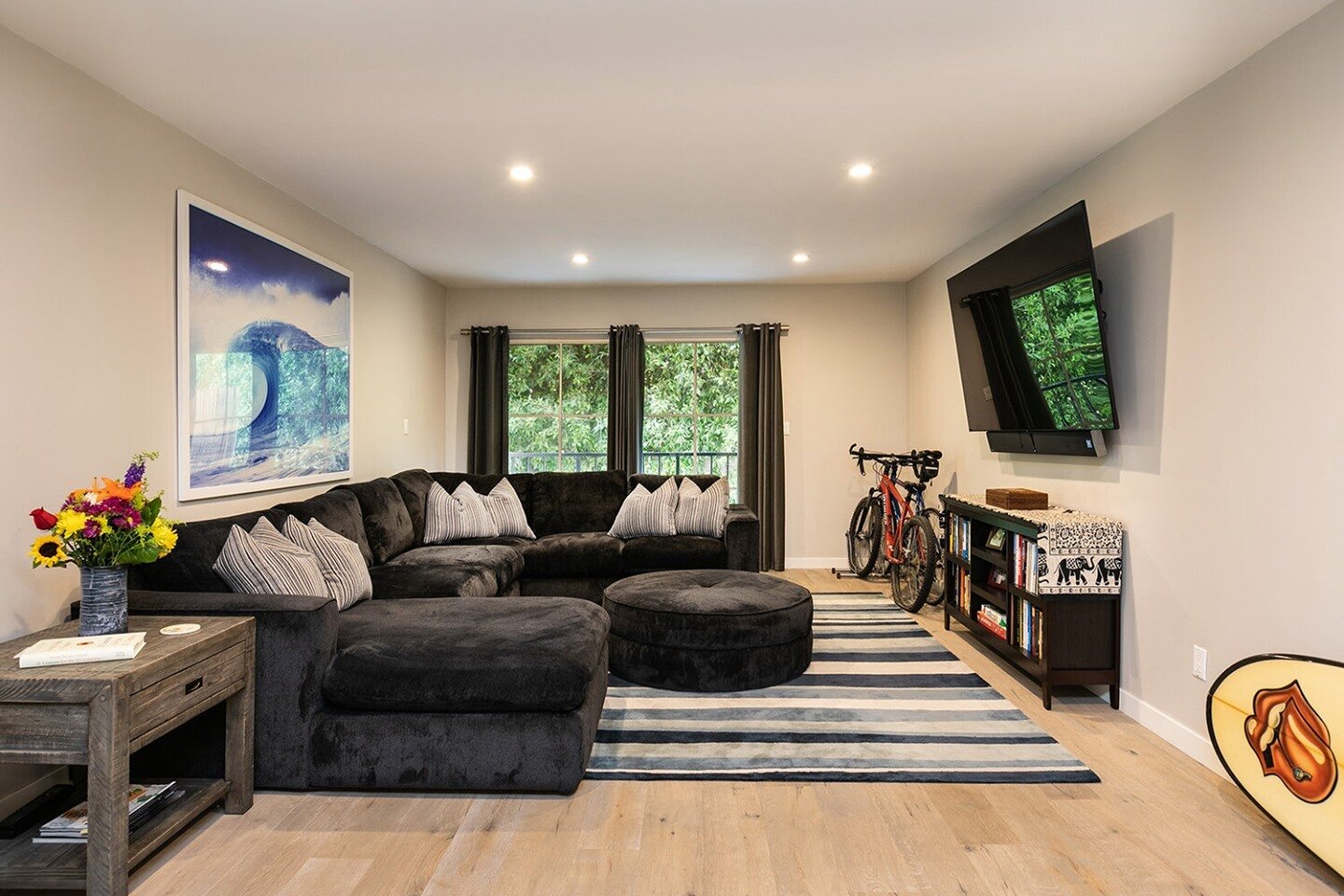 *JUST SOLD* by @de_lest
- 1045 Kings Road #107, West Hollywood, CA, 90069
- 2b/2b Luxury Condo
- $760,000 (above asking price)
.
.
.
.
.
#la #larealestate #losangeles #losangelesrealestate #lacondo #condo #westhollywood #westhollywoodrealestate #weho
