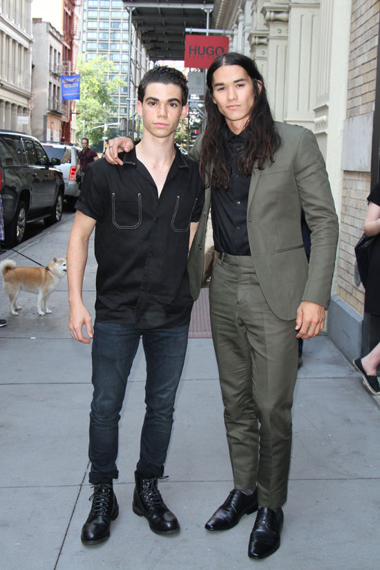 Cameron-Boyce-Dove-Cameron-Booboo-Stewart-China-Anne-McClain-Descendants-2-Movie-Premiere-Apple-Soho-Event-Tom-Lorenzo-Site-3.jpg