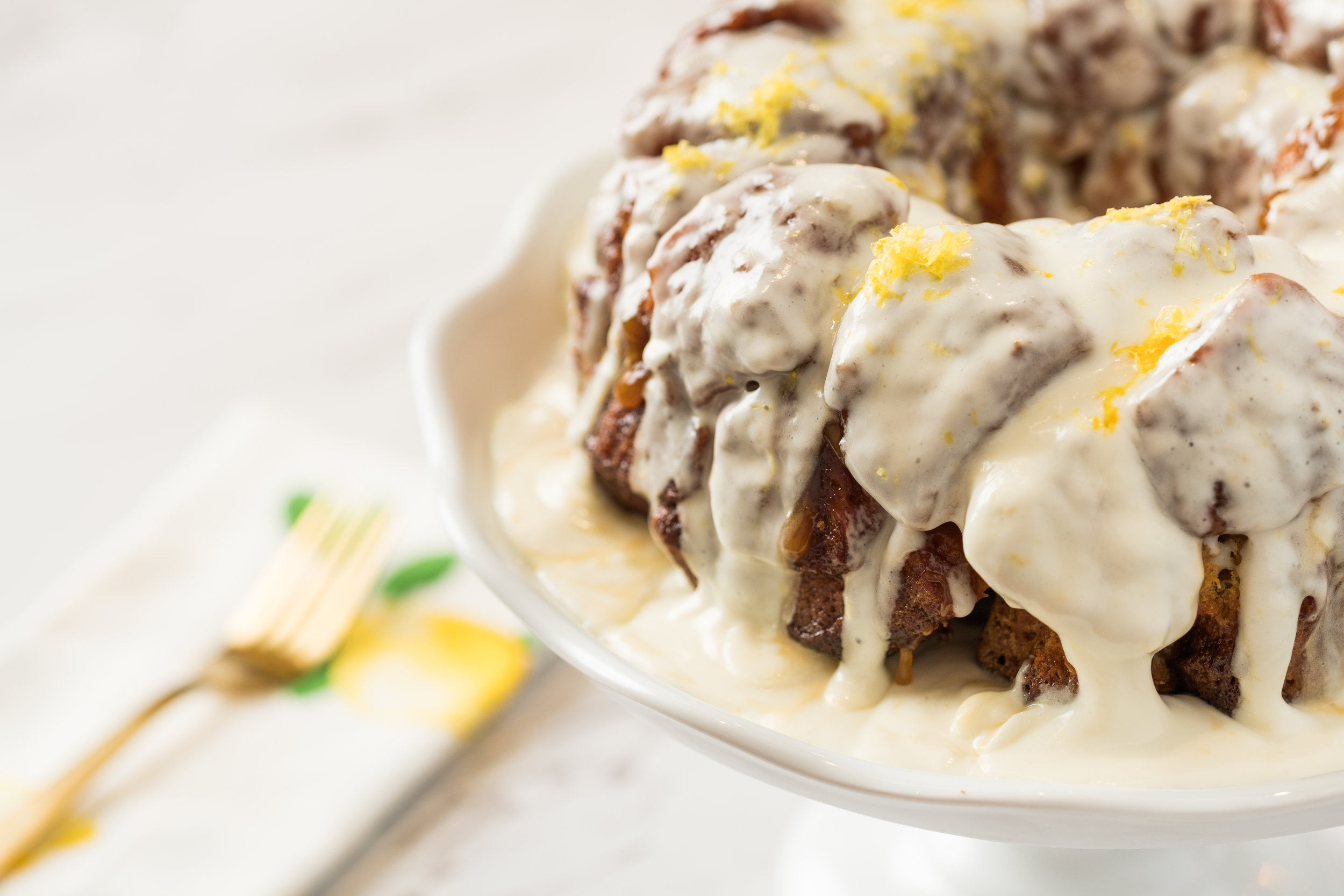 Lemony Tear & Share Bread