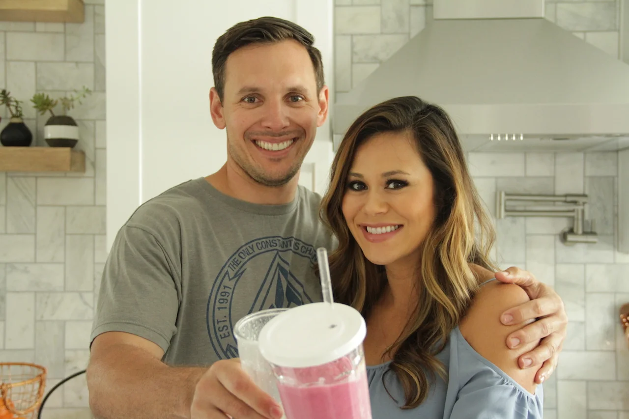 Mr. Amazing's Fresh Fruit Smoothie