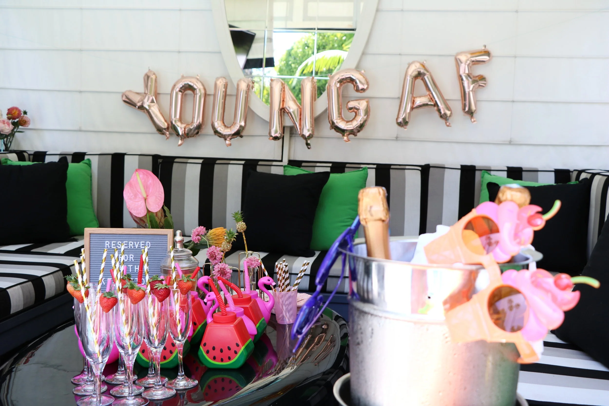 A Chic & Tropical Young AF Birthday Party 