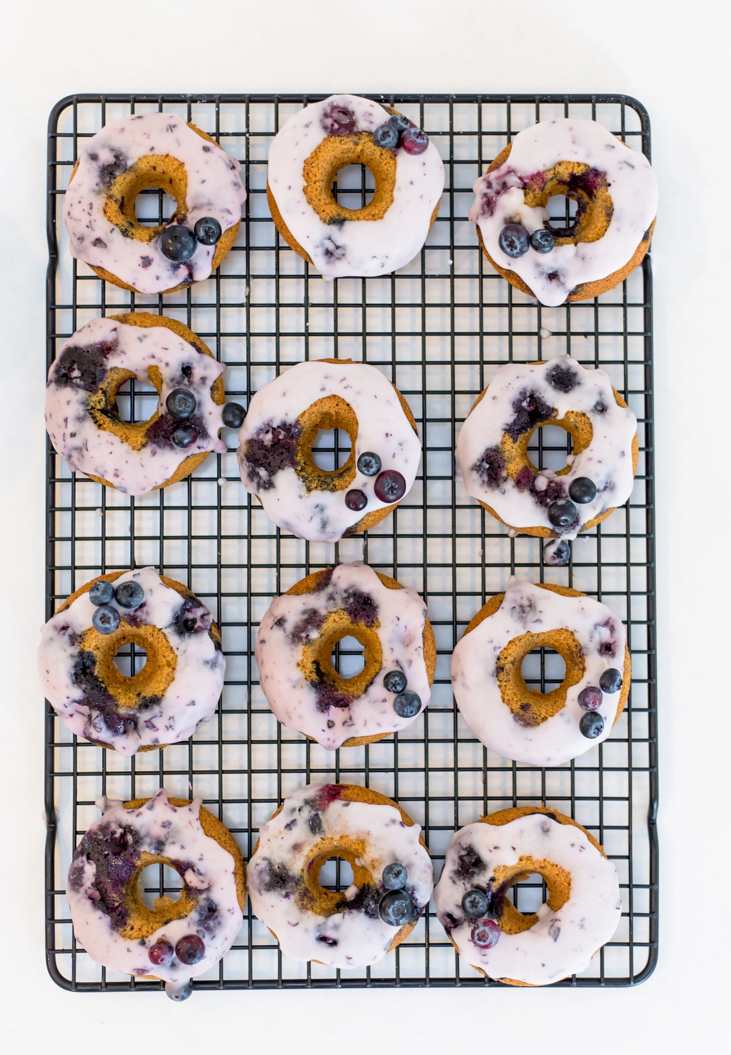 Pumpkin Spice Blueberry Donuts