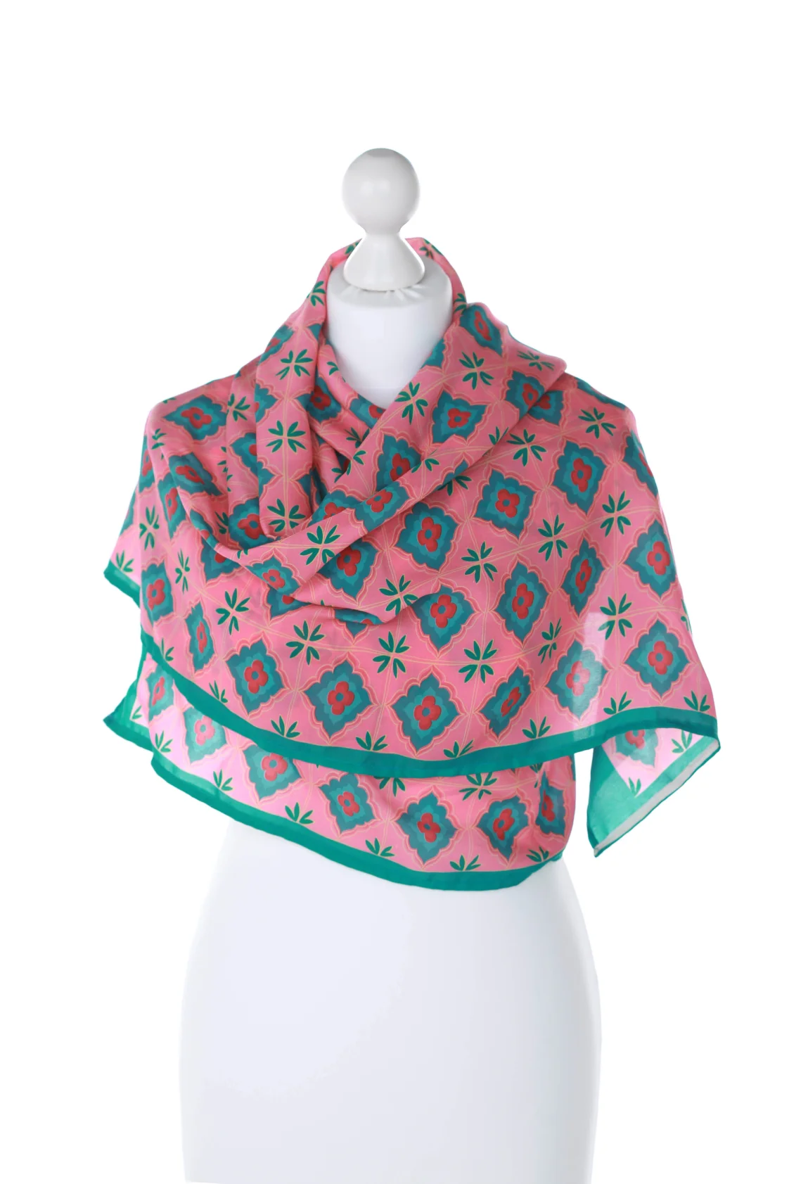 Mosaic-rose-pink_topdrawer_mannequin.jpg