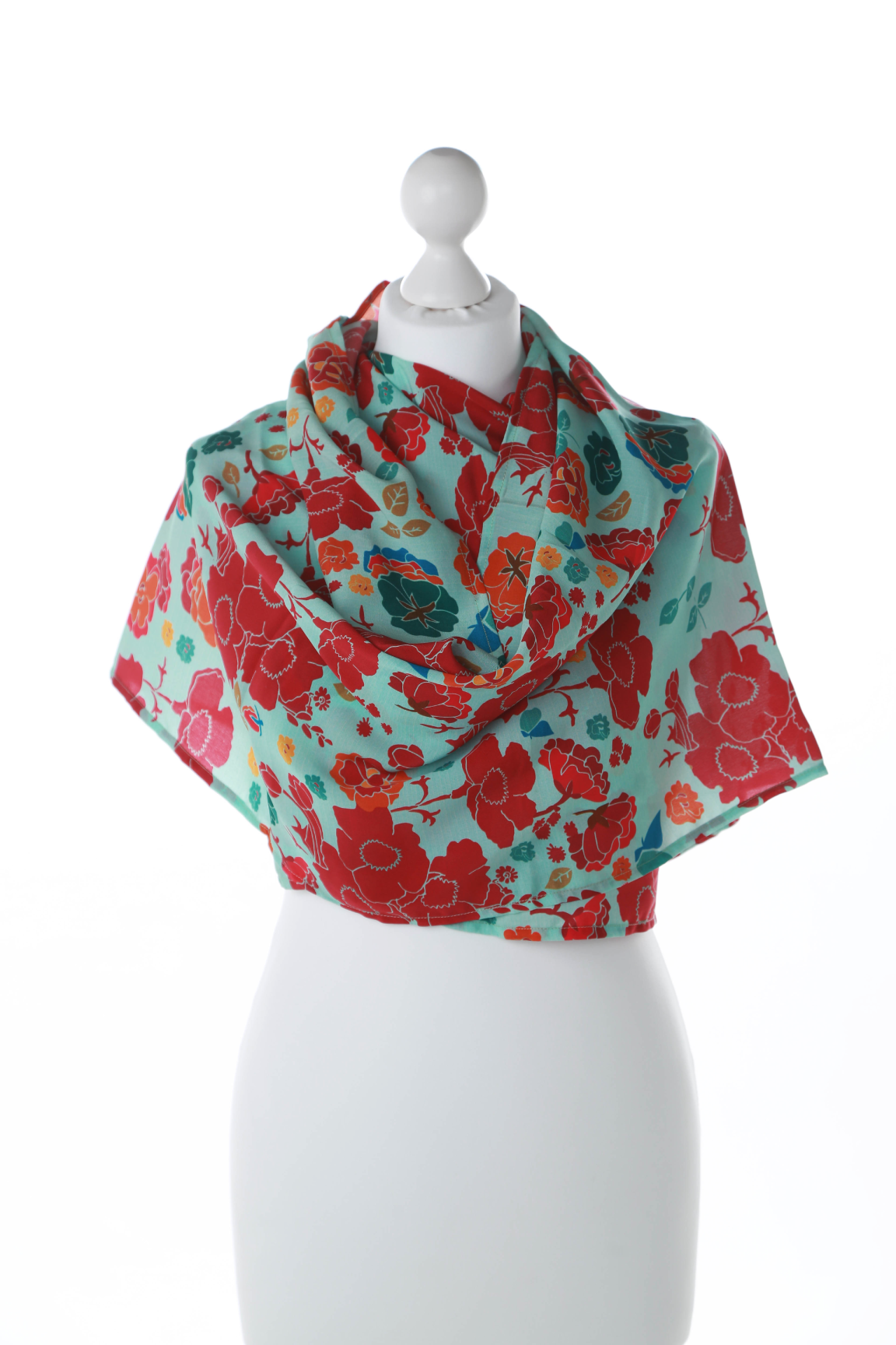 Blooming-blue-mannequin.png