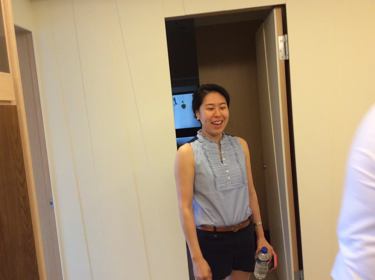 Debbie's first appearance on her first morning in Taiwan