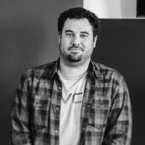 CLIFF SANDERSON Cliff has been working as a Sound Designer and Editor for over ten years in both film and television. After graduating with honors in a sound engineering degree in 2003 he went on to work on feature films including ' In Her Skin' starring Guy Pearce and 'An Empress' and 'Warriors' with Donnie Yen. Moving into television in early 2008 he has clocked up over 400 episodes with credits ranging from the award winning ' Offspring', 'Miss Fishers Murder Mysteries' and 'Rush' to 'Winners & Losers', 'City Homicide' and the INXS mini-series. Cliff has in-depth experience with all aspects of audio post-production in a wide range of genres, formats and budgets.