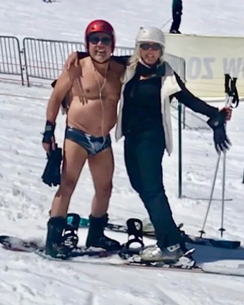Heavenly Mountain last day!
#skier#Heavenly#Springskiing#mountain #hot#speedo#speedoboy#snow#survıvor #picoftheday