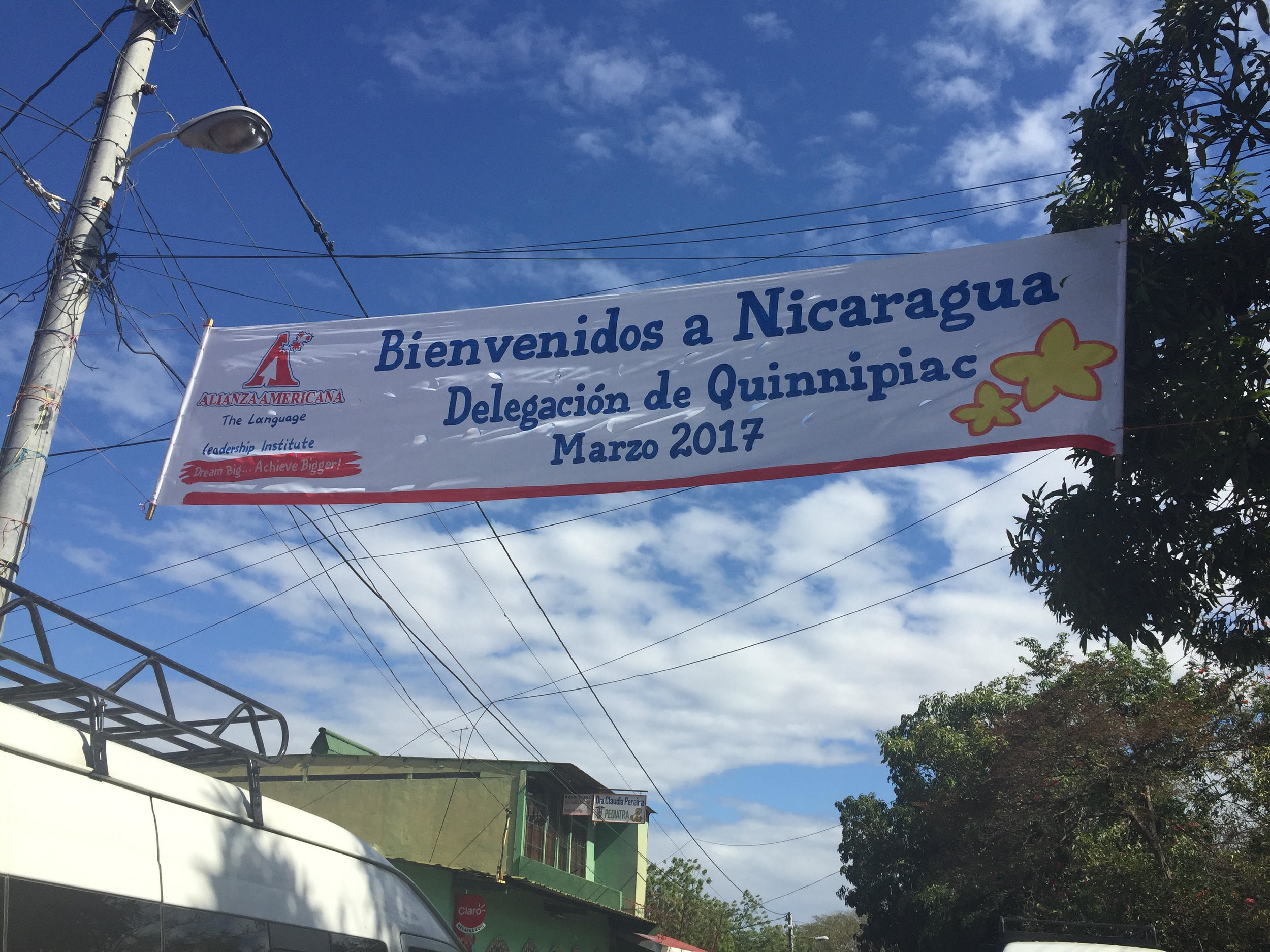Welcome banner for the Quinnipiac University spring break 2017 delegation
