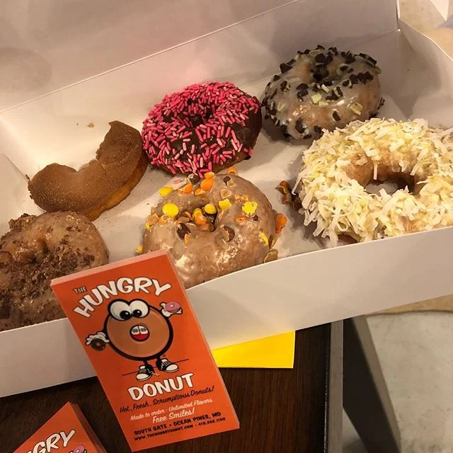 A little afternoon delight 😉 Thanks Jay for bringing these goodies by! @the_hungry_donut #thehungrydoughnut #yummylicious