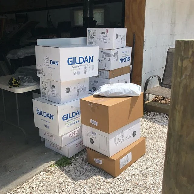 We love 💕 our UPS guys! When there&rsquo;s no room in the factory we use the parking lot. Happy spring time! ☀️ 🌞 #teamnewwave #newwaverunsthisshore