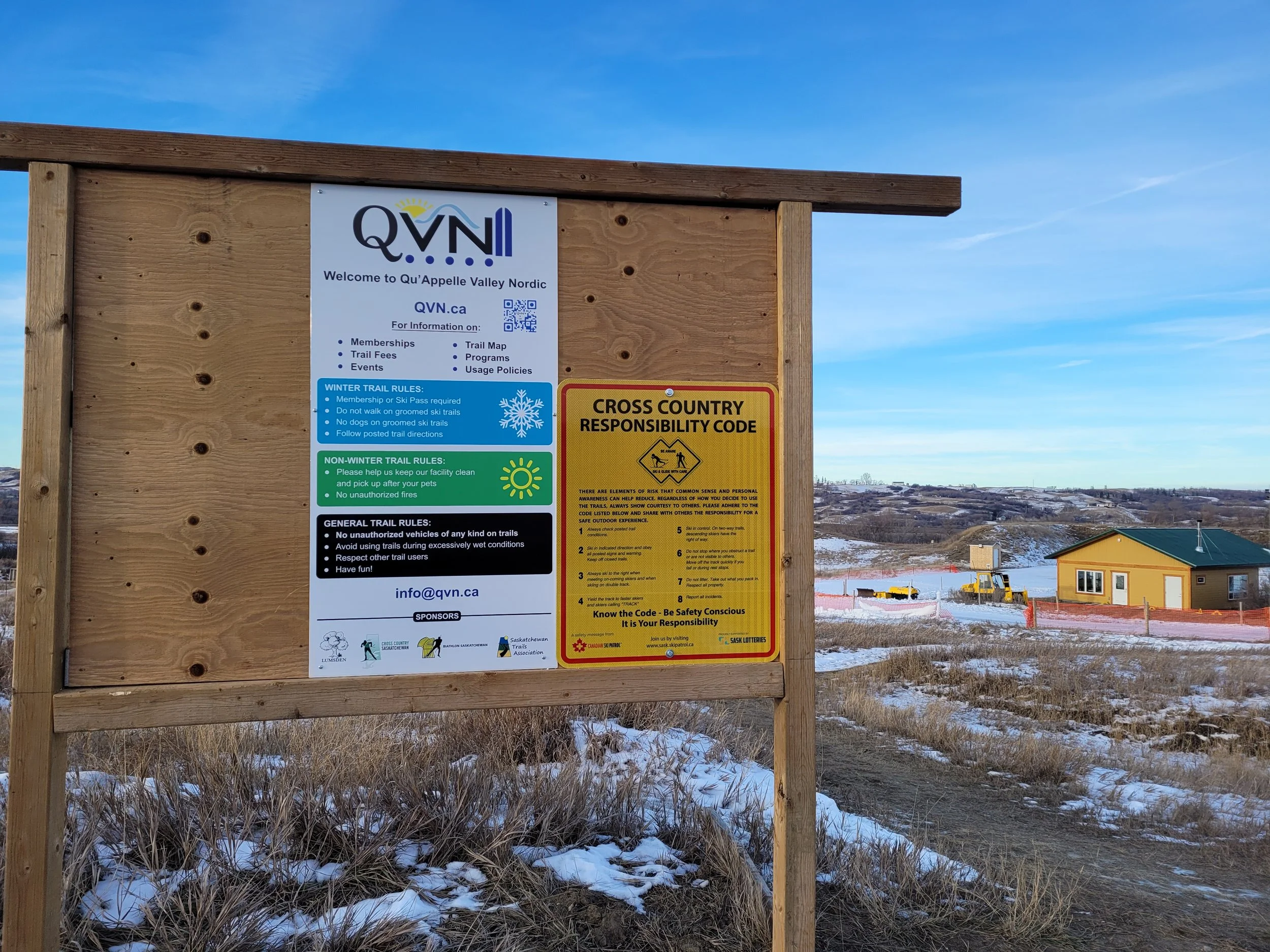 QVN Trail Signs