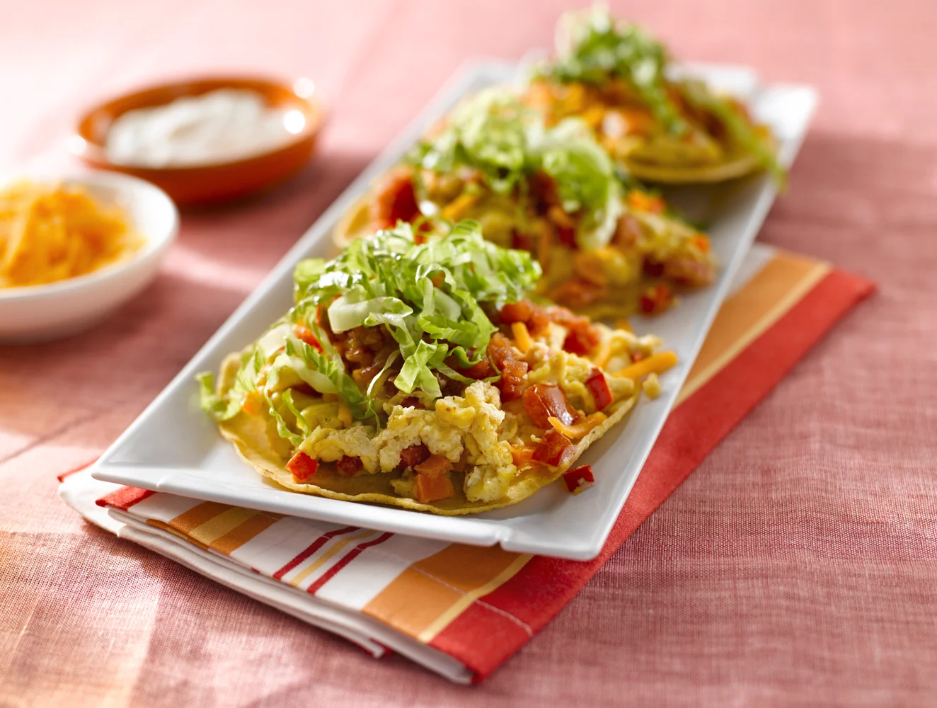 Tomato & Egg Tostadas for egg.ca
