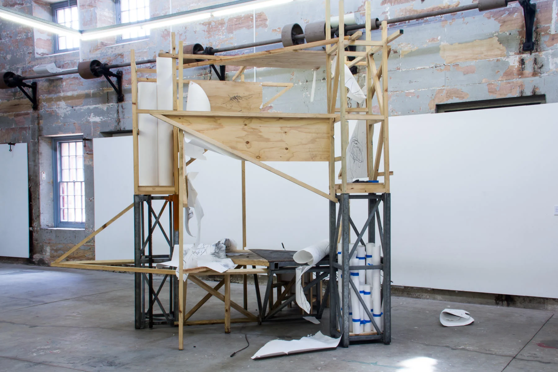 ChrisFox_DrawingApparatus-Live-10.jpg