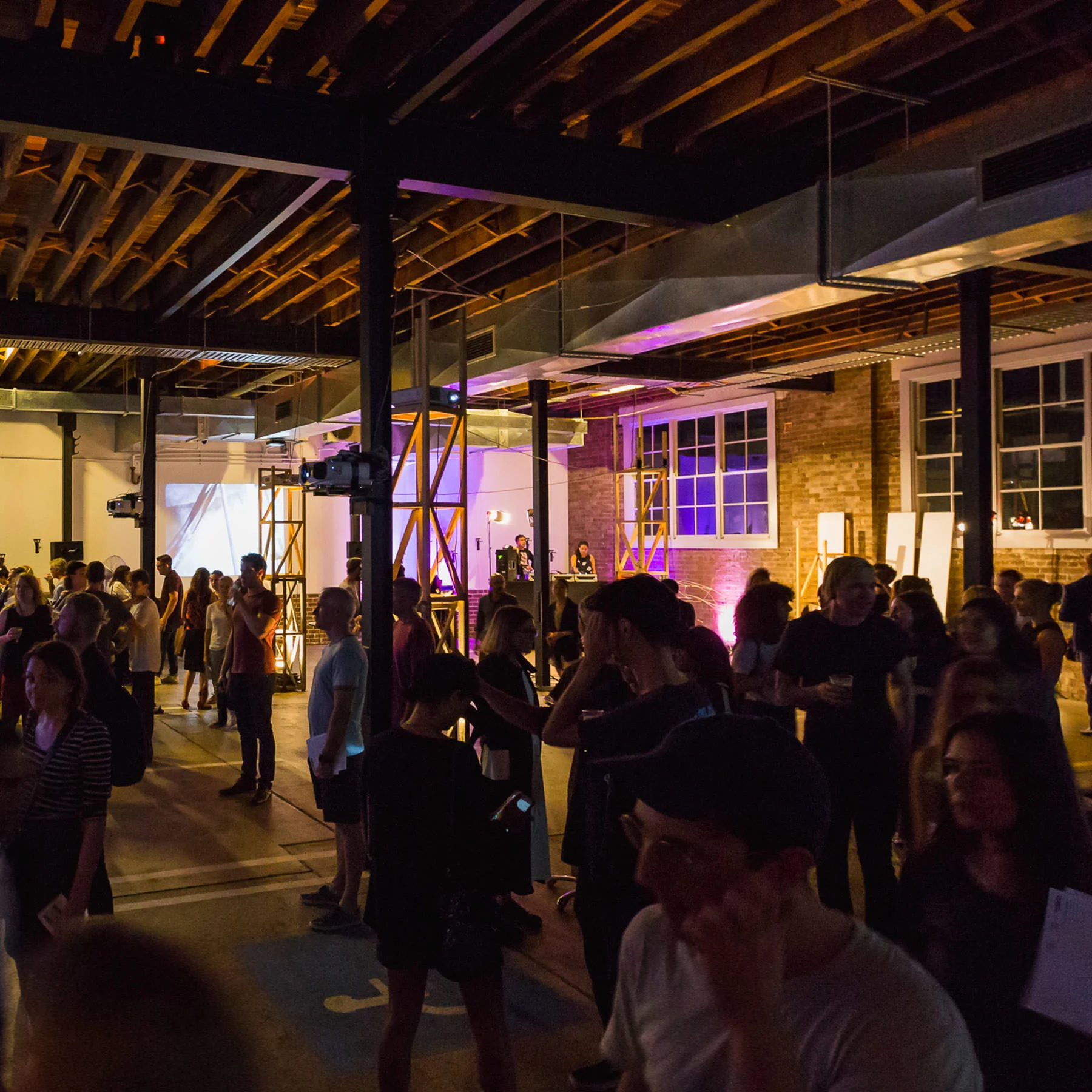ChrisFox_Apparatus_2017-3.jpg