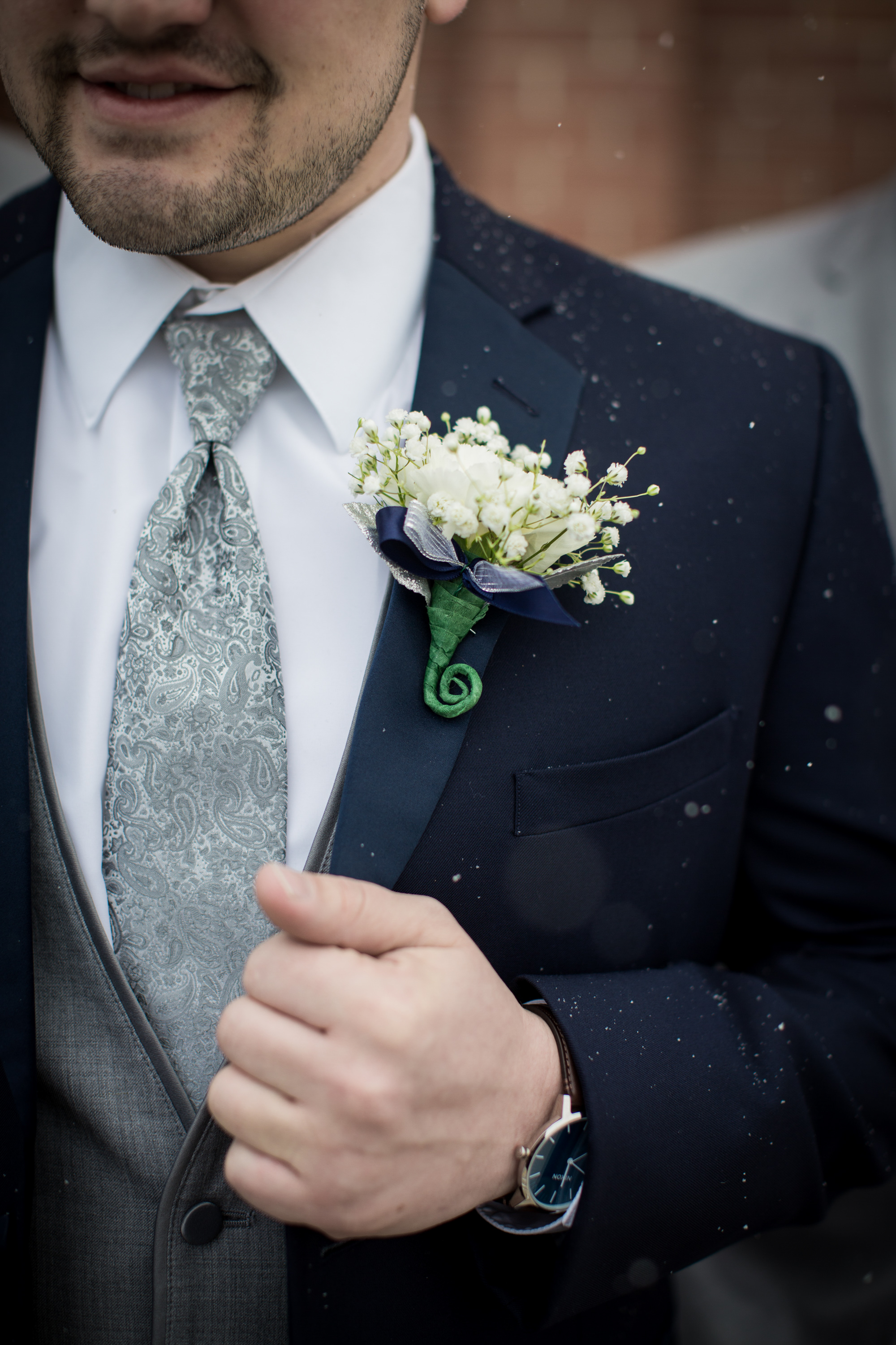  groom-portraits-on-wedding-day 