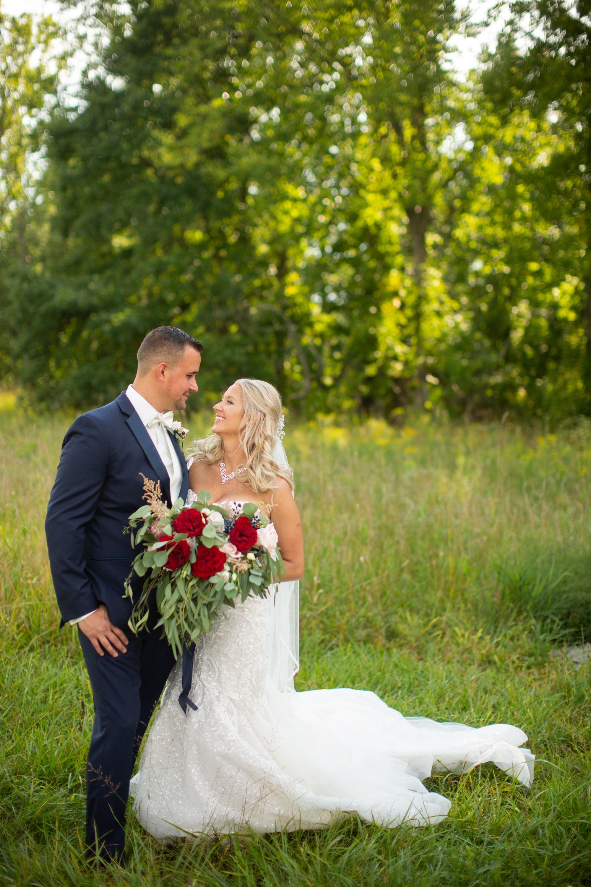 beautiful bride and groom captured by kaye's photography at meadow wood acres