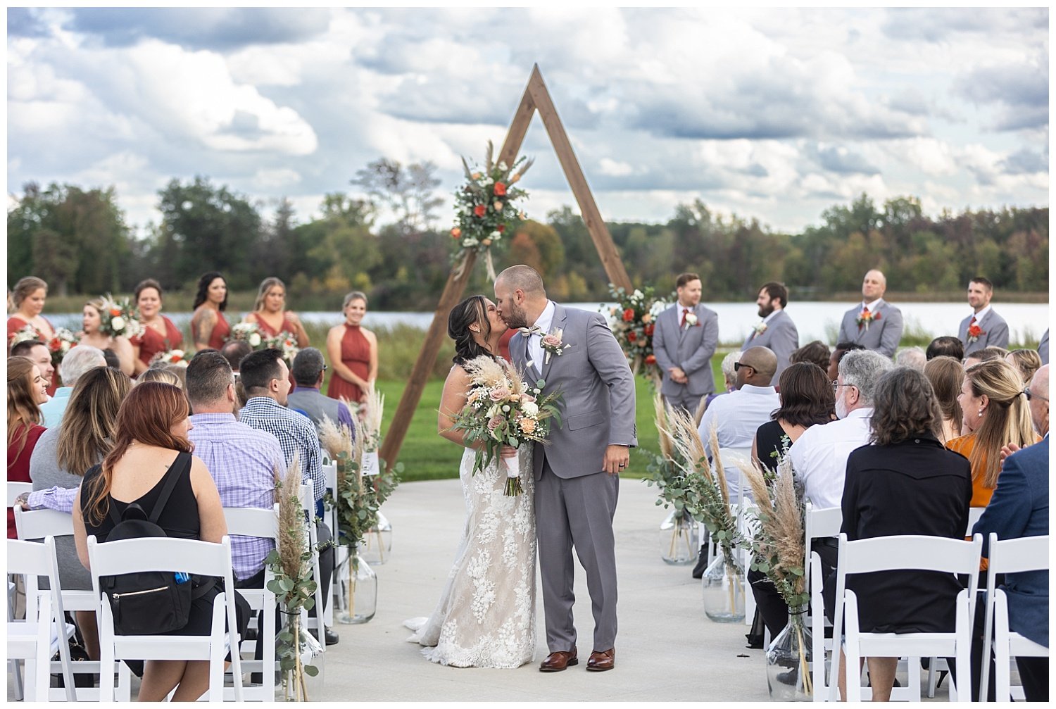 Michigan-Wedding-Photographer_0041.jpg
