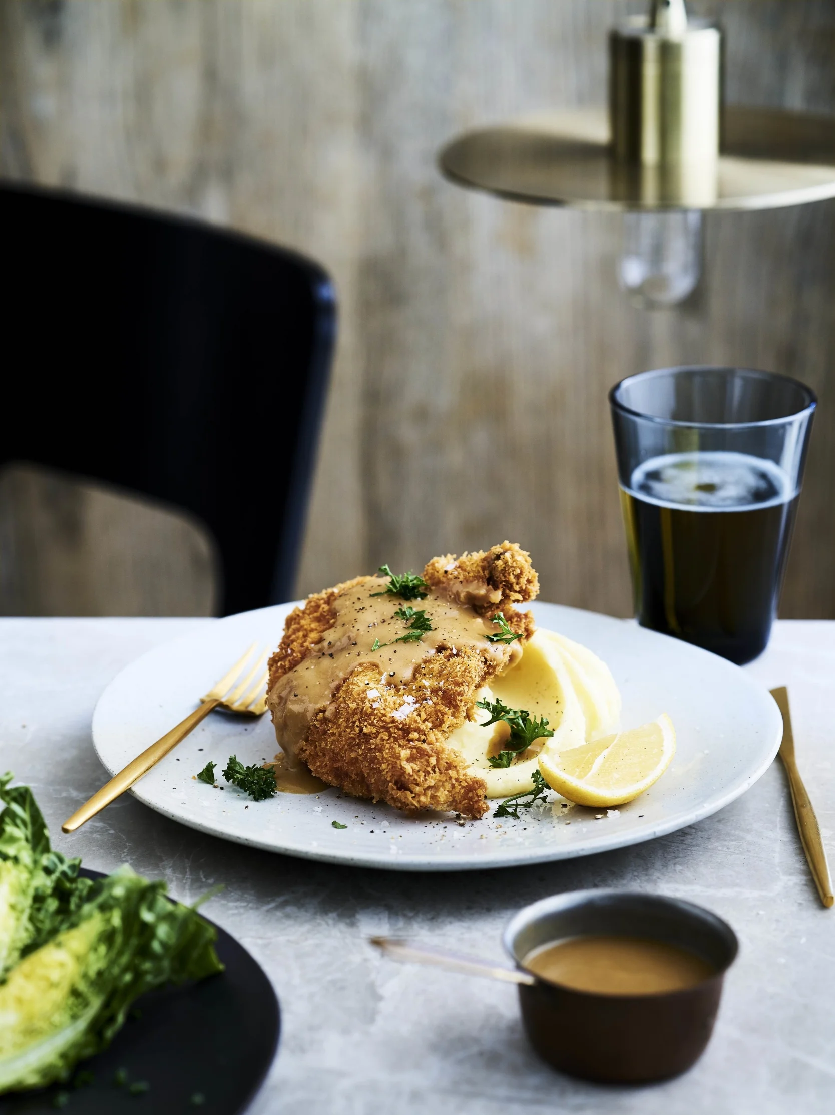 C14D7572 Chicken Schnitzel 036.jpg