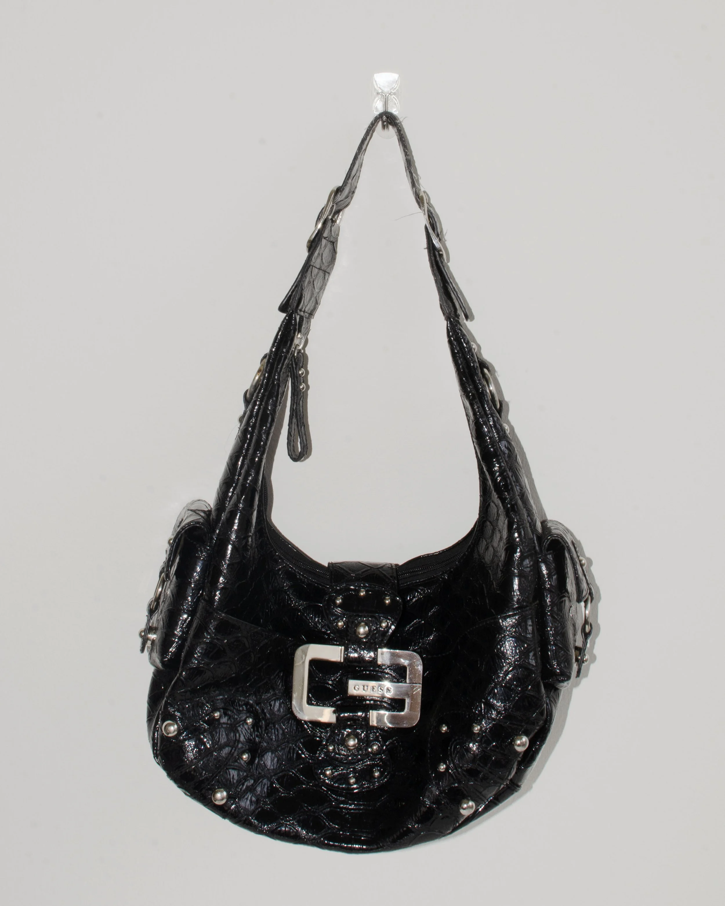 blackguessbag1.jpg