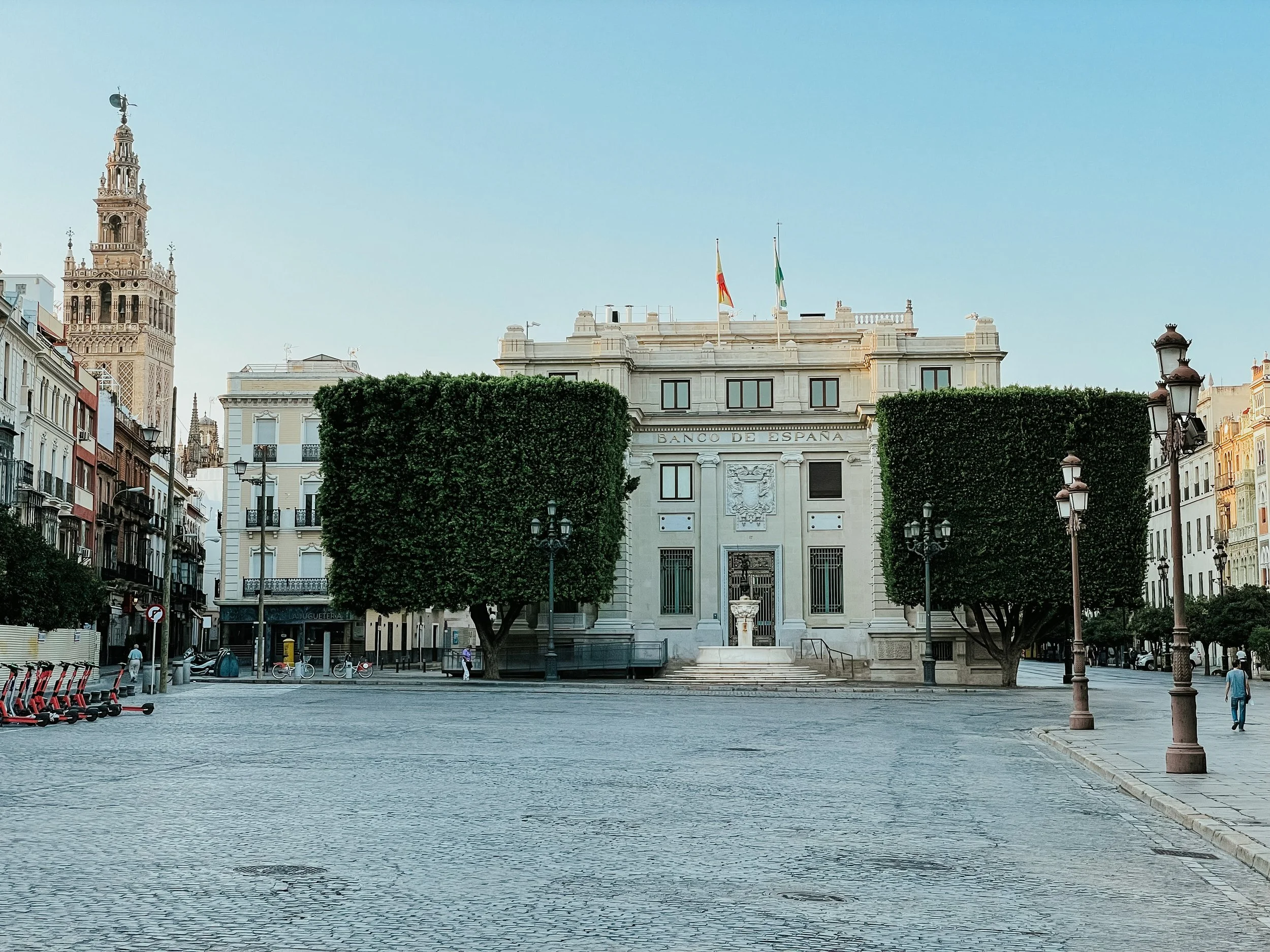 How to Avoid Fees While Traveling