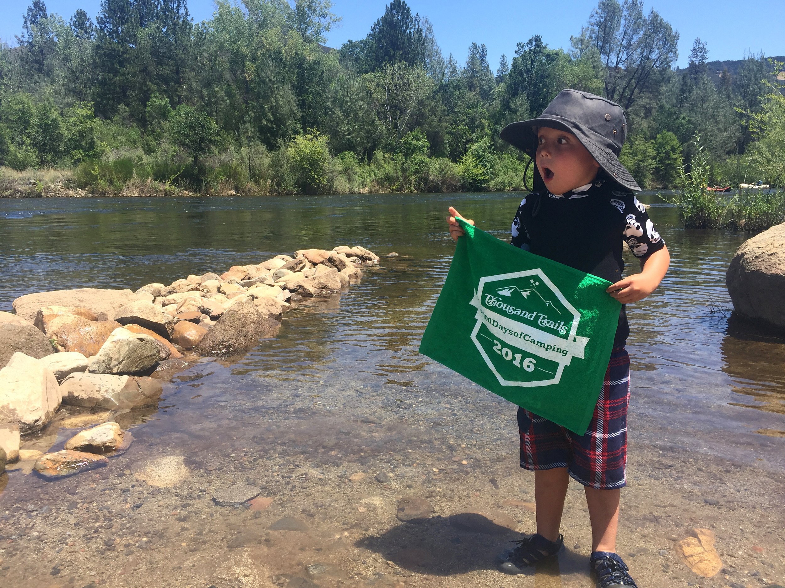 The American River + Ponderosa RV Park | Lotus, CA