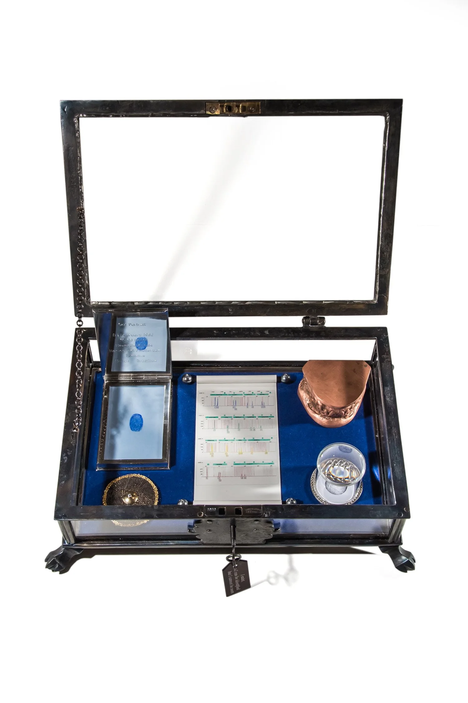 Casket acquired by Leicester Museum and Art Gallery