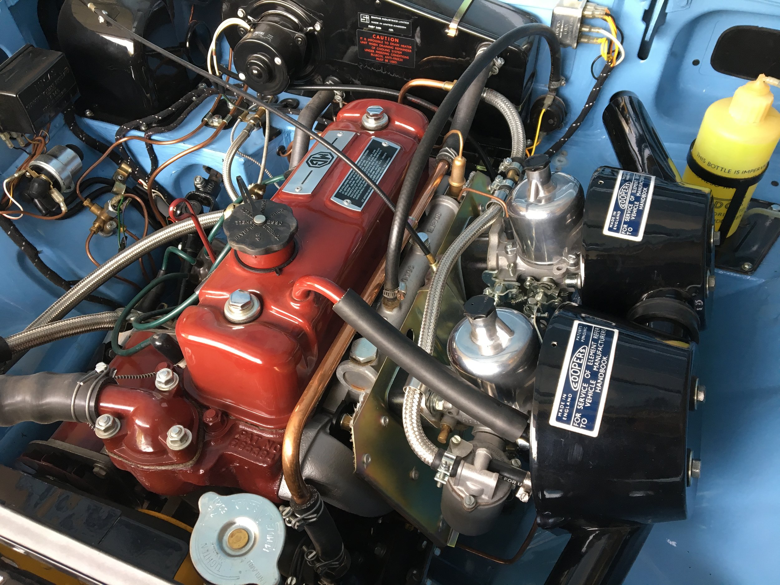 Ceramic Coated Manifold - 1963 MGB - Features of an early MGB