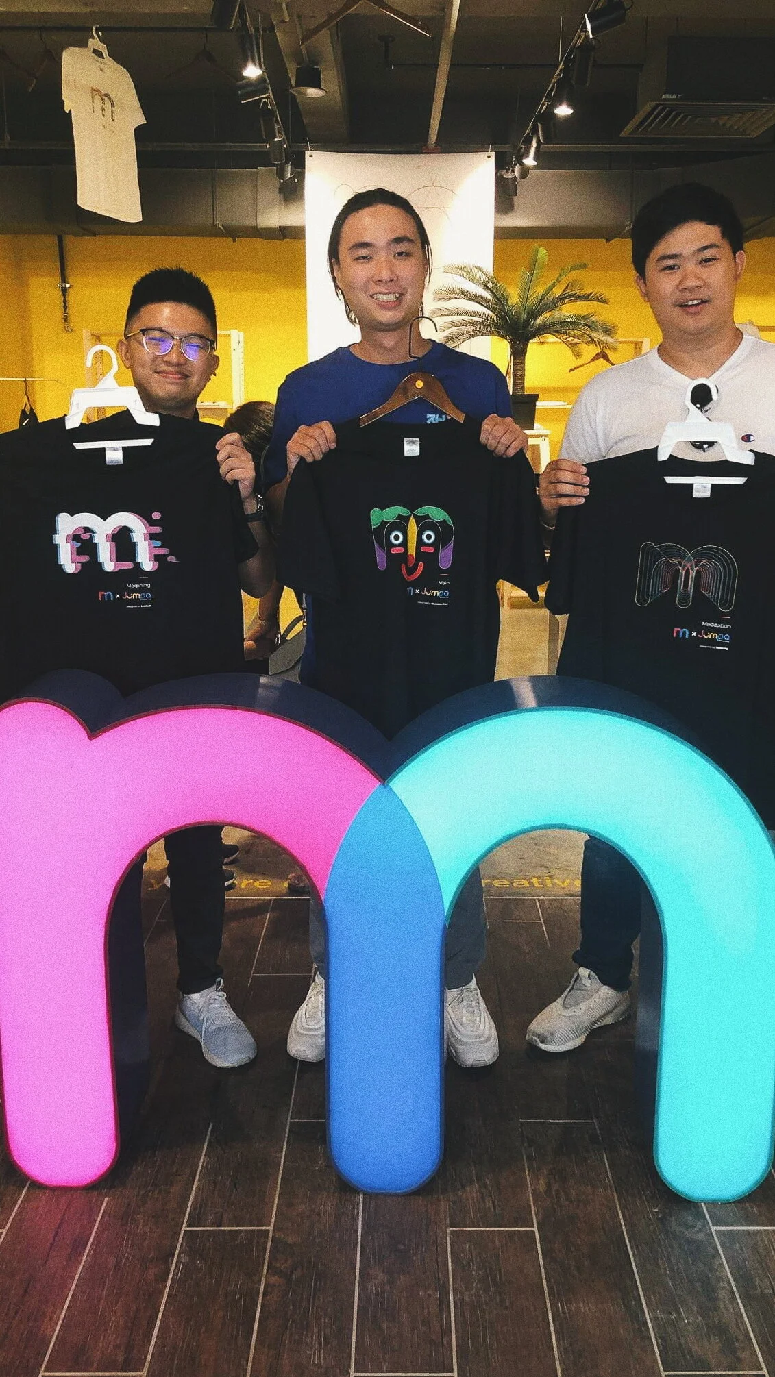 ( From left to right ) Chyuan - yours truly, Nicholas and Jason, both creatives from Grafik District, Penang.