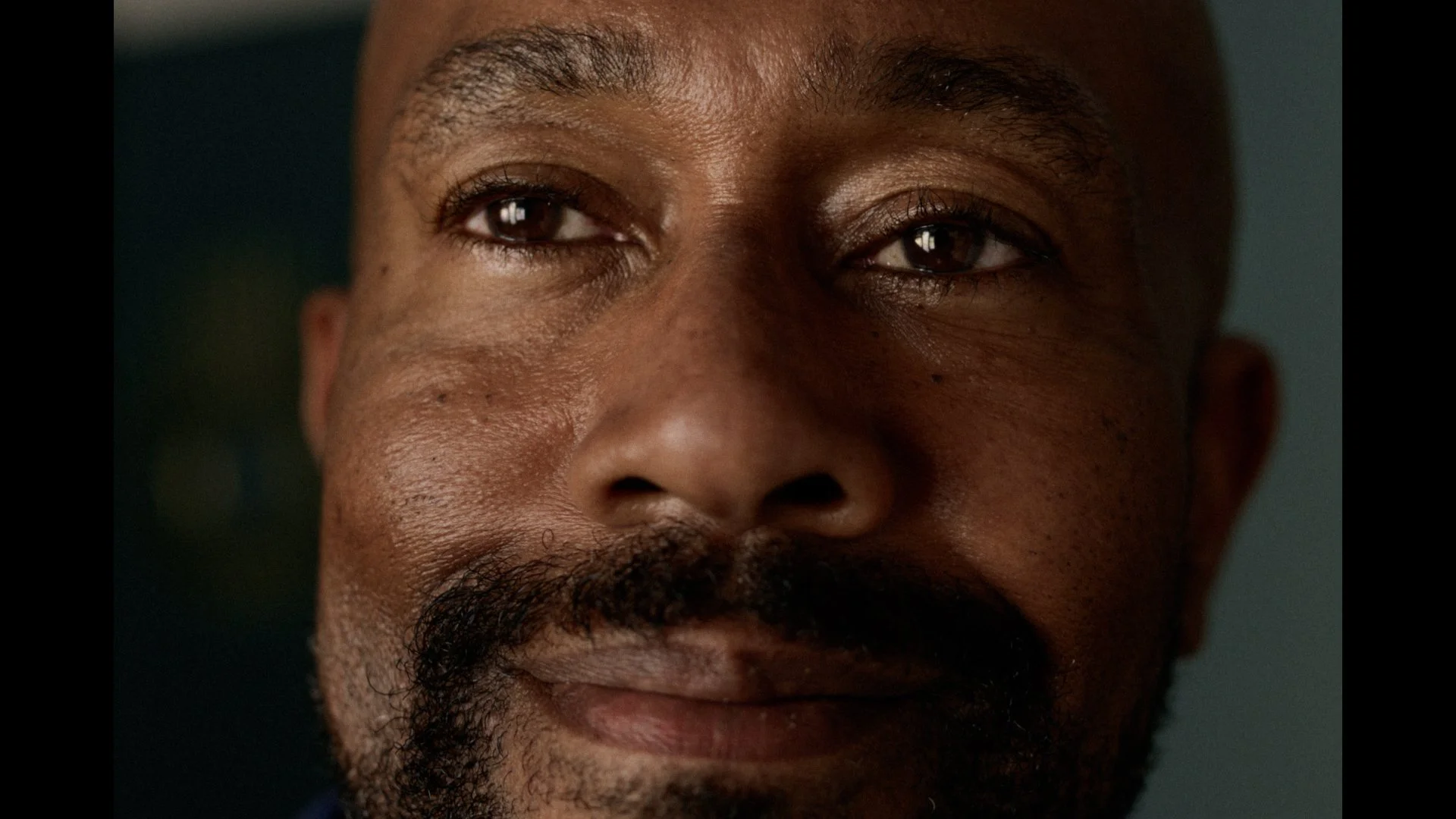 JOINT DC.00_01_43_14.Still069.jpg