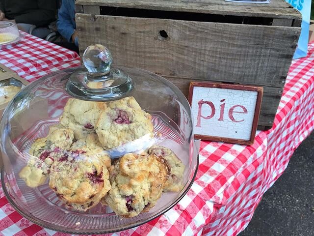 Noble Pies will be back at the market this weekend, with savory and sweet pies, plus more delicious baked goods! All their ingredients are locally sourced, and all pies are made from scratch. @noblepies 🥧🥧 Subscribe to our newsletter through our we