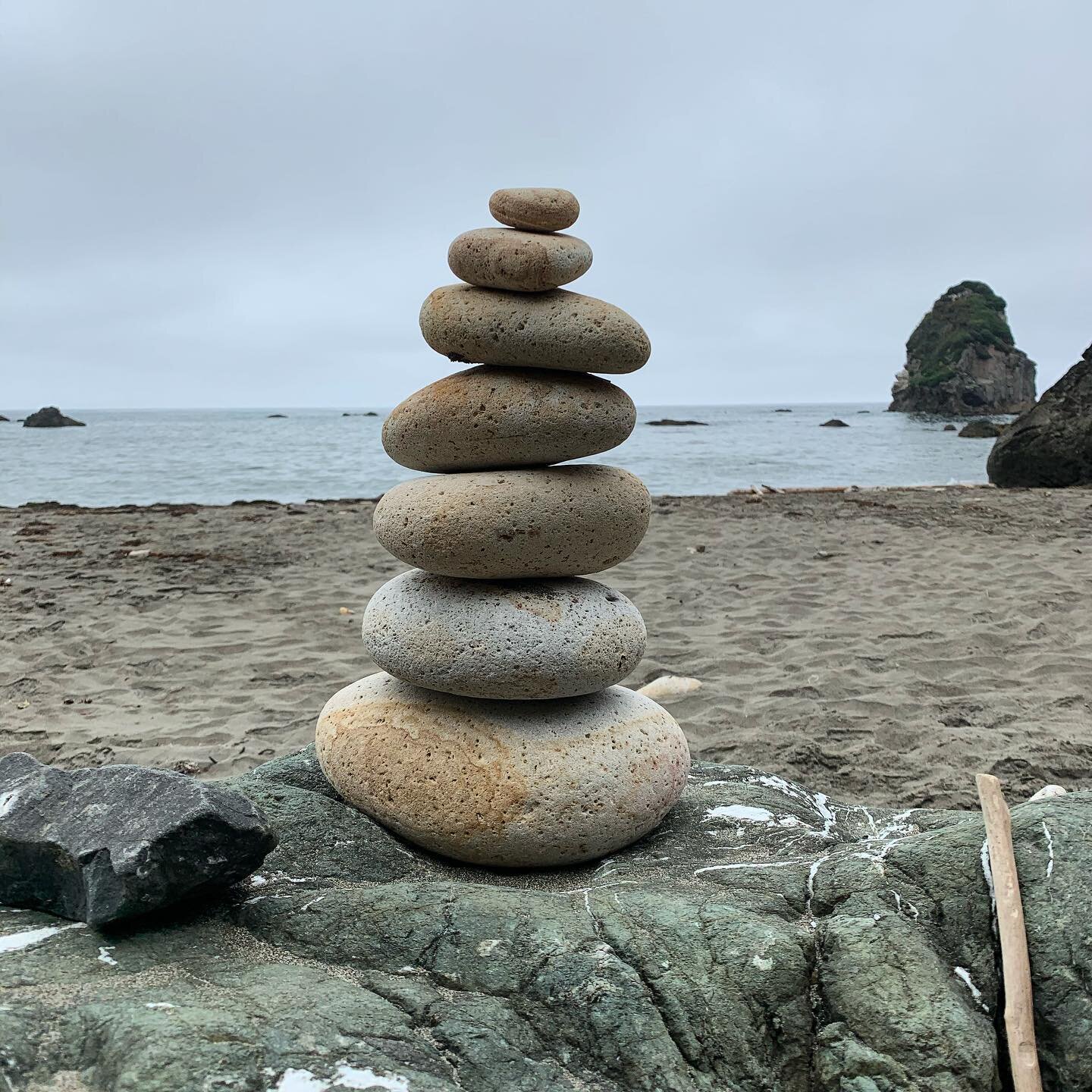 Missing the peace of the #oregoncoast  We were supposed to be celebrating the wedding of @shortymorris and @liameoconnor  August 1,  but decided to hit the road when the party was postponed.  For three weeks we hiked, camped, drove, read, ate and  re