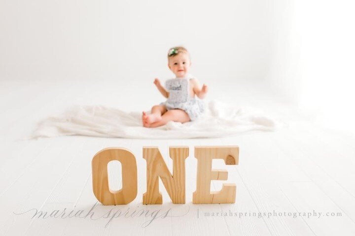 The First Year Plan is one of my favorite parts of photography. I get to see babies grow! From maternity to newborn to sitter (6-7 months) to one year! With a beautiful album at the end and the printing rights to ALL of your digital images for every 