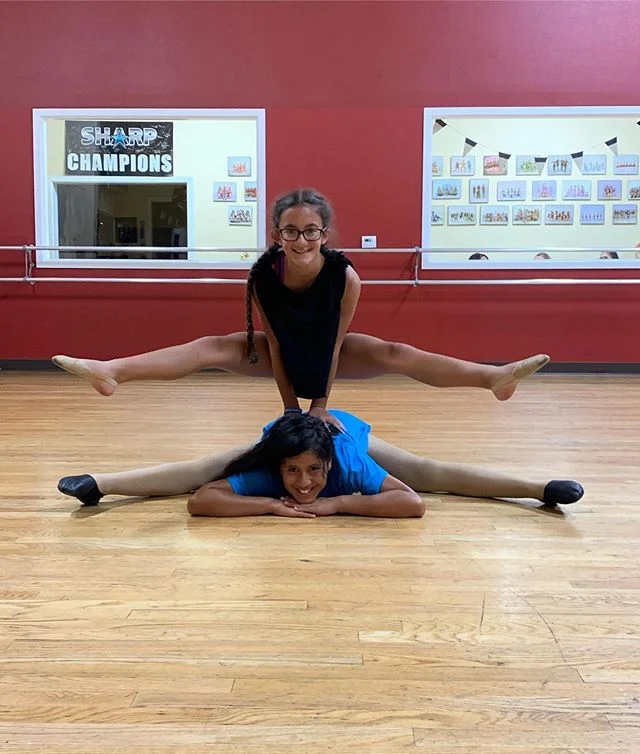 Wacky Wednesday 🤪 these 2 are always doing something weird 🤣 dance is WAY better with your besties 👯 💗 #stretch #jazz #split #stradle