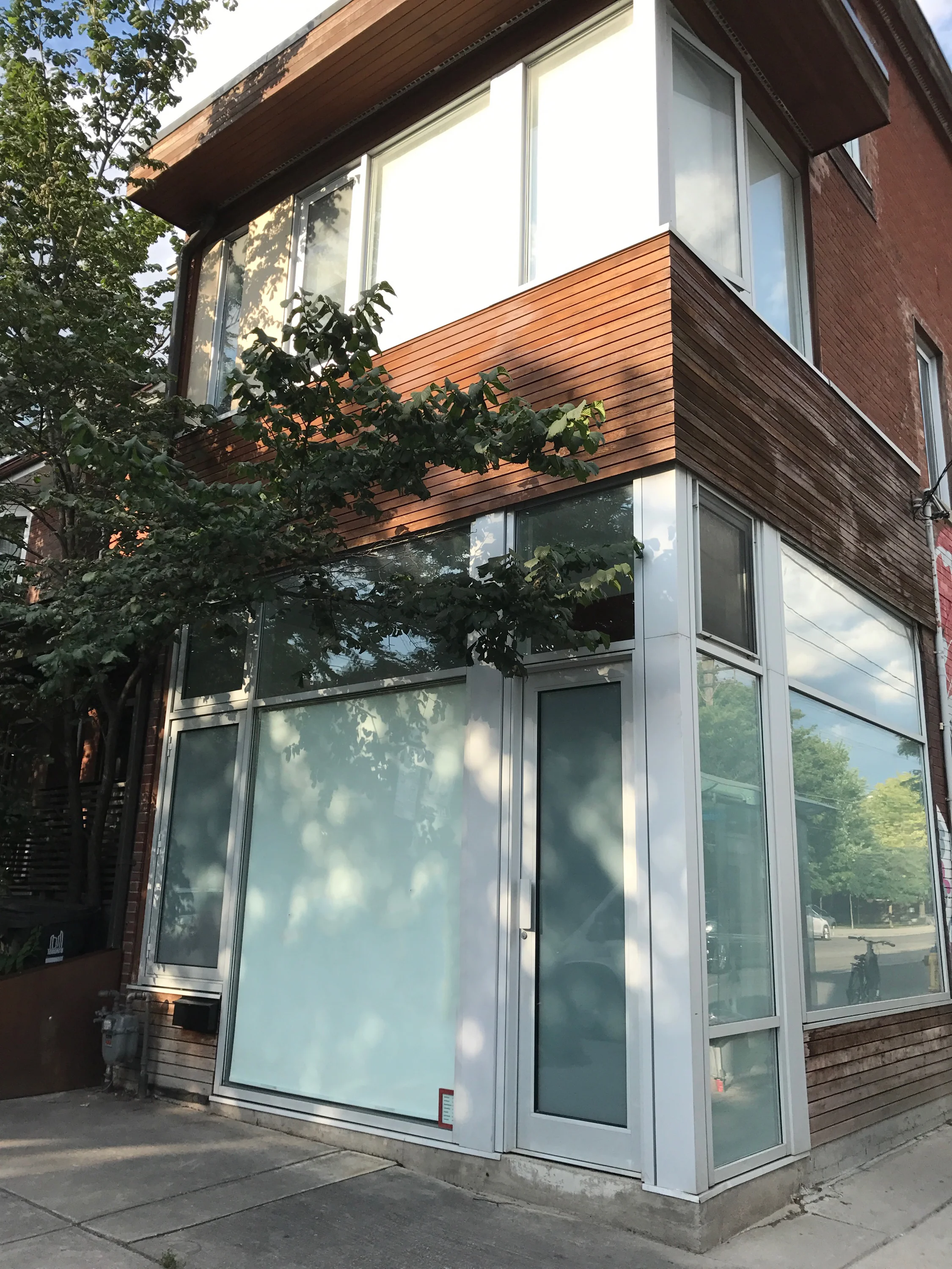 Current exterior of 249 Crawford Street