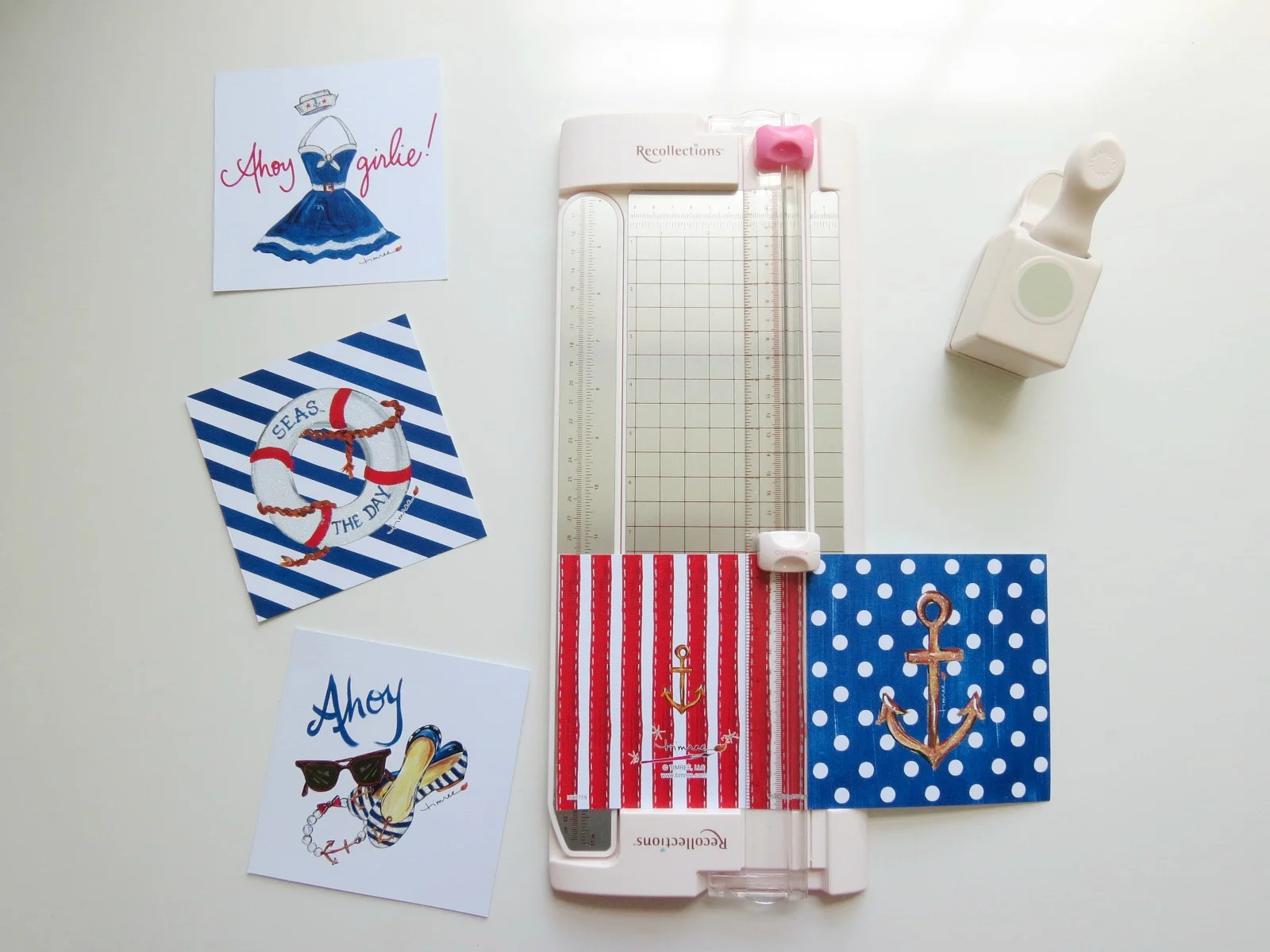 Part nautical, part 4th of July, and 100% perfect for summer, this quick and easy DIY can be made in just minutes! Click to find out how we crafted this banner with just $6 and some note cards.