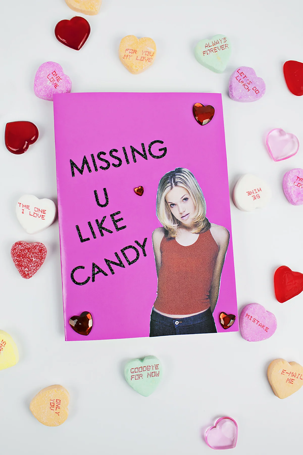 This year, make Valentines that your 13-year old self would approve of. They're perfect for your best friend, your boyfriend, or Galentines Day! Click for the full tutorial.