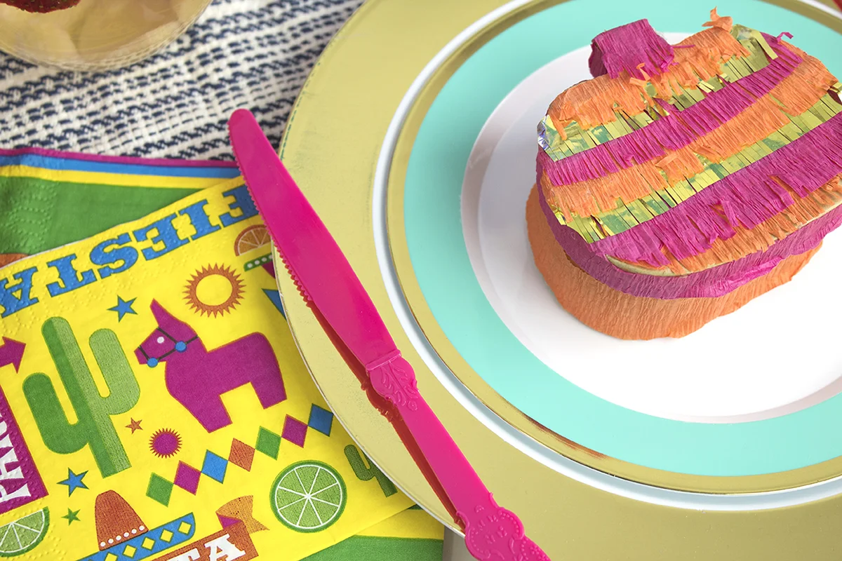 Looking for a way to celebrate Cinco de Mayo, Mother’s Day, or celebrate a mom-to-be? Look no further! This Cinco de Mama Party is a Mexican fiesta without the alcohol. It’s all about food, decor, and crafts!