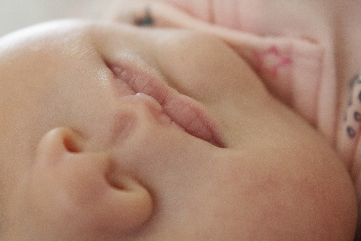 I can’t believe it- Hailey is already a month old!! Click through for the full update.