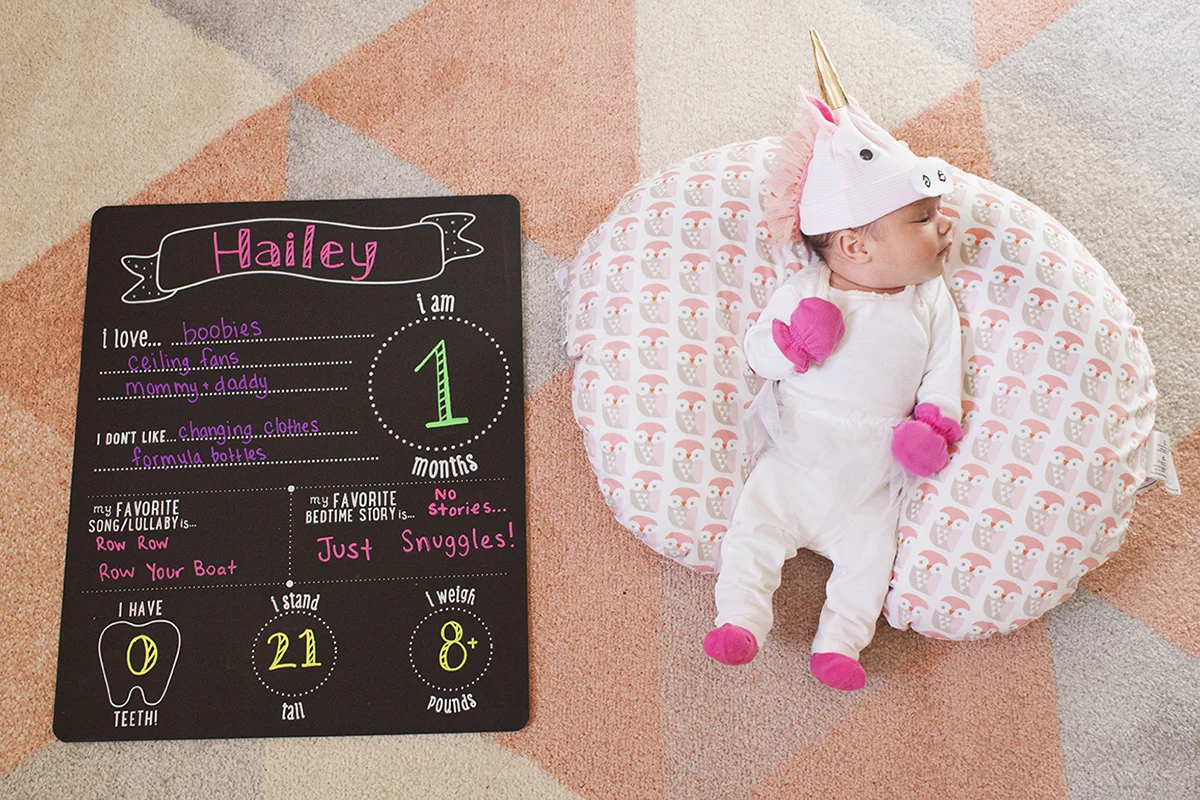 I can’t believe it- Hailey is already a month old!! Click through for the full update.